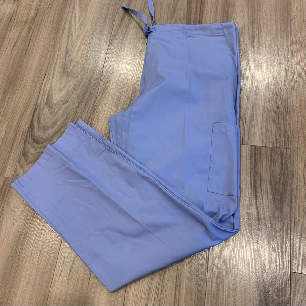 ☀️ 3/$15 Mobb Classic Unisex Cargo Scrub Pants Purple